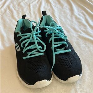 Skechers Black and Blue Sneakers Lightweight Breathable Comfort